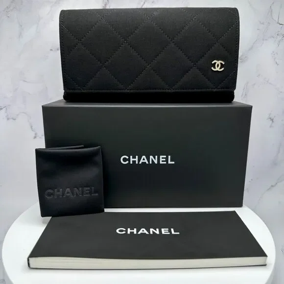 New CHANEL Sunglasses